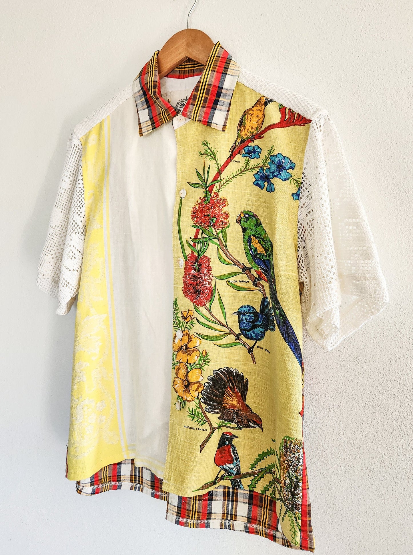 Darwin - Unisex Shirt - Medium