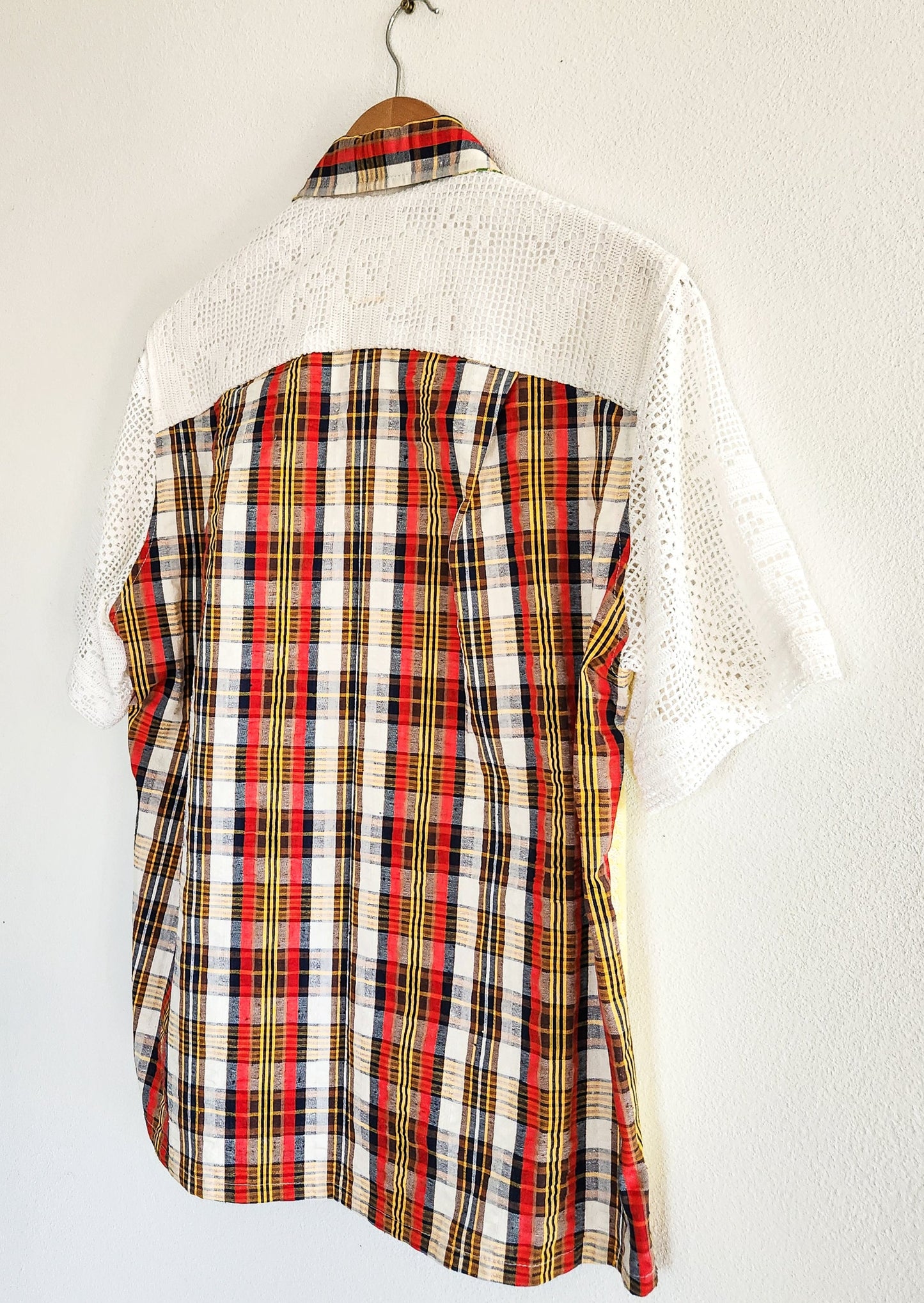 Darwin - Unisex Shirt - Medium