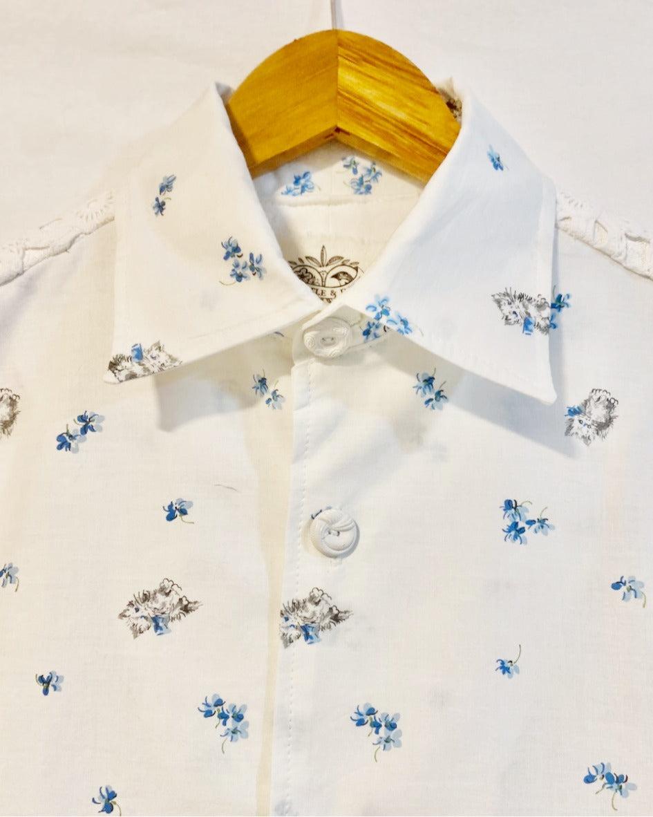 Kitten Shirt collar - with tiny kitten print