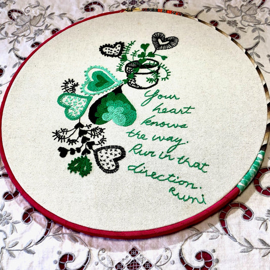 Follow your heart vine - Embroidery in framed hoop